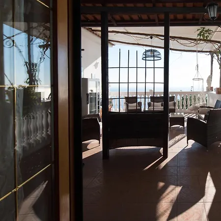 Nocleg ze śniadaniem H.h.le Palme 2*