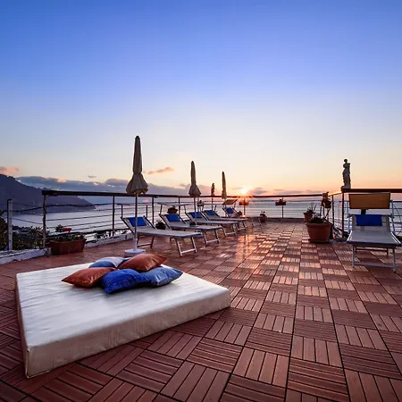 Nocleg ze śniadaniem H.h.le Palme Amalfi