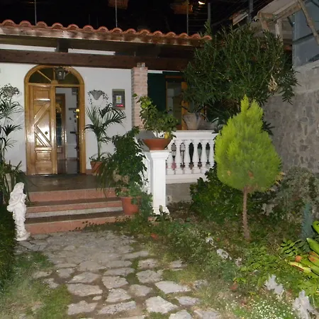 Bed & Breakfast H.h.le Palme 2*