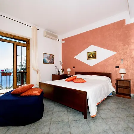 Bed & Breakfast H.h.le Palme 2*