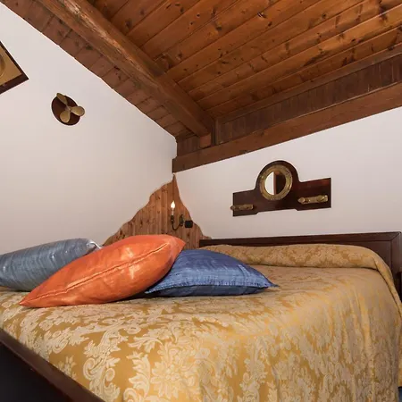 H.h.le Palme Амальфі