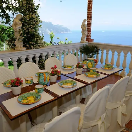 Bed & Breakfast H.h.le Palme 2*