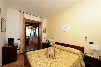 H.h.le Palme Bed and breakfast 2*
