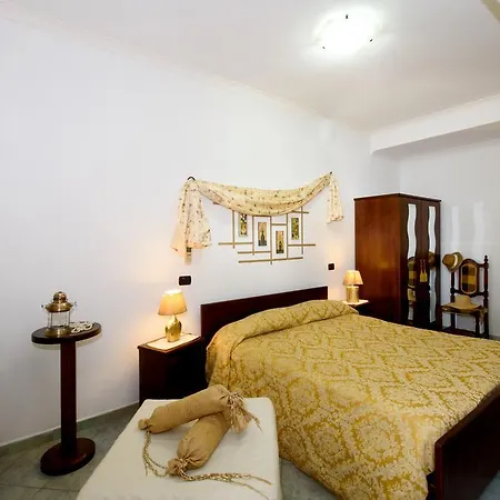 H.h.le Palme Bed & Breakfast