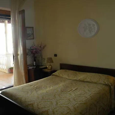 H.h.le Palme Bed & Breakfast 2*