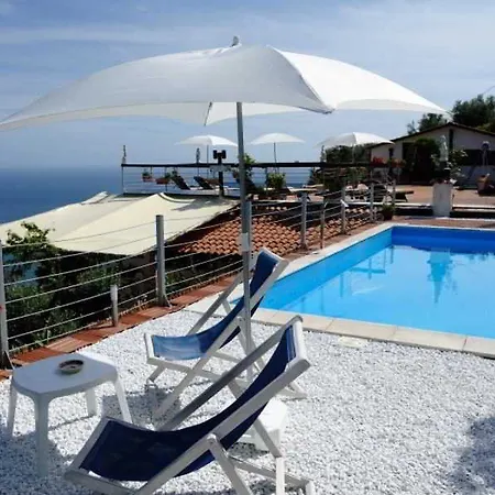 H.h.le Palme Bed & Breakfast