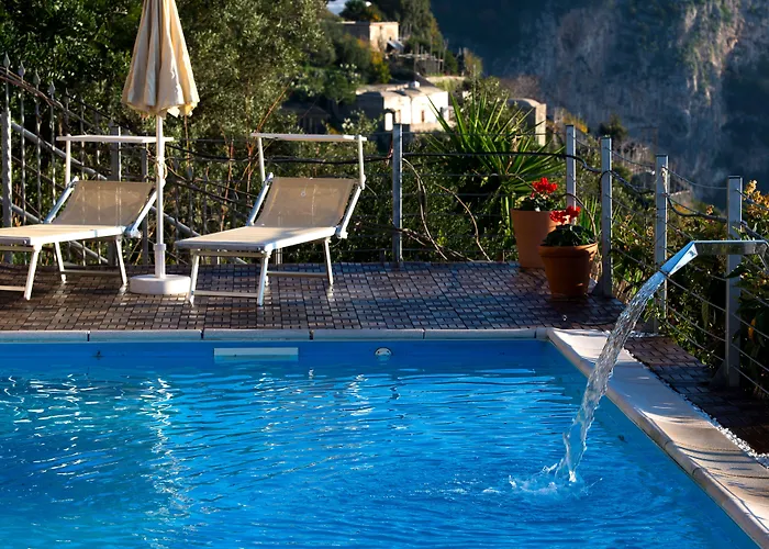 Bed & Breakfast H.h.le Palme Amalfi