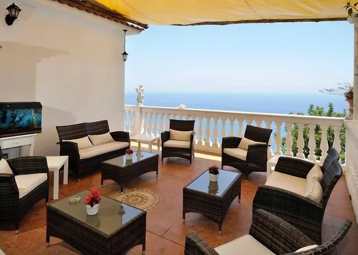 Bed & Breakfast H.h.le Palme Amalfi